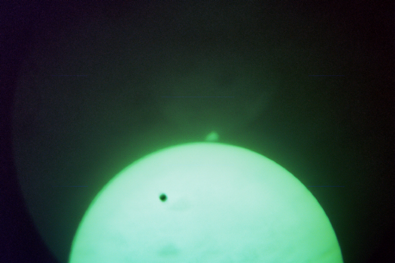 transit de Venus devant le Soleil 08/06/2004